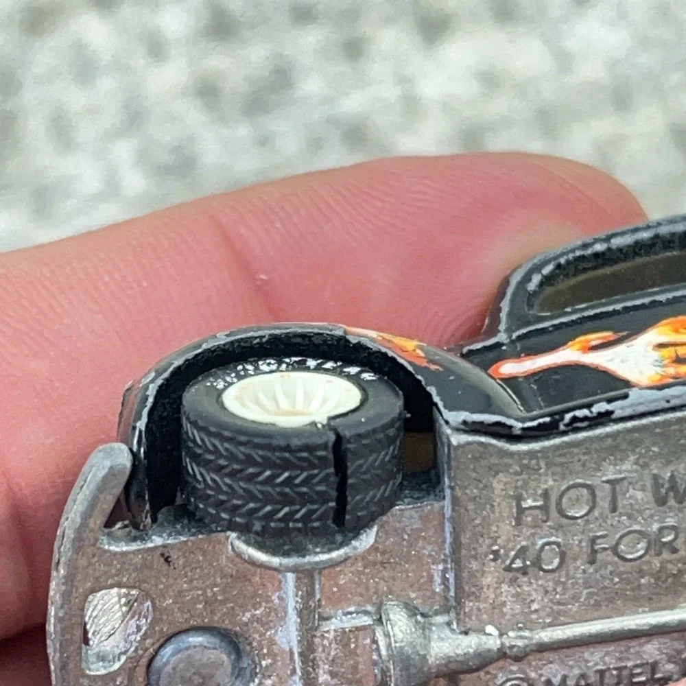 Vintage Hot Wheels 1982 Real Riders 40 Ford‎ 2-Door Malaysia Black Fire Flame
